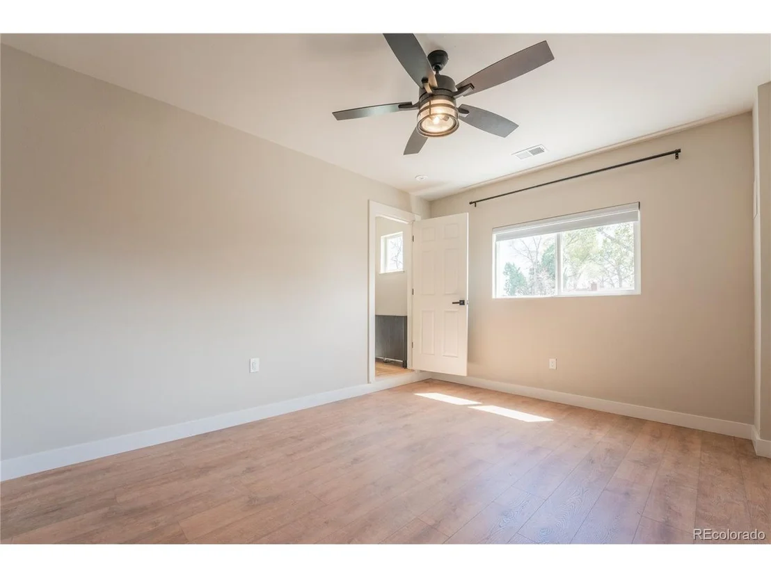 Photo of 6935 W 16th Ave
