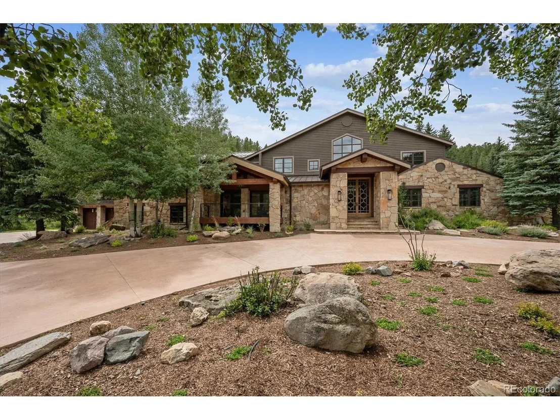 Photo of 33114 Upper Bear Creek Rd
