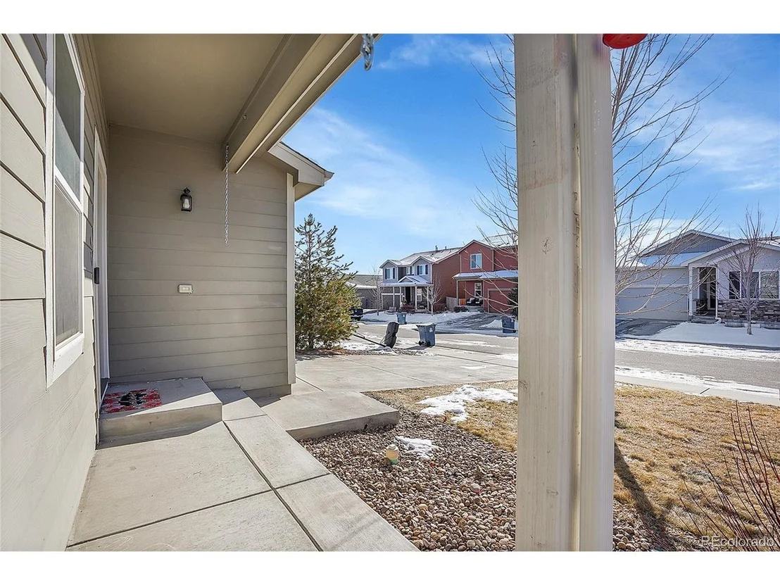 Photo of 567 Solano Dr