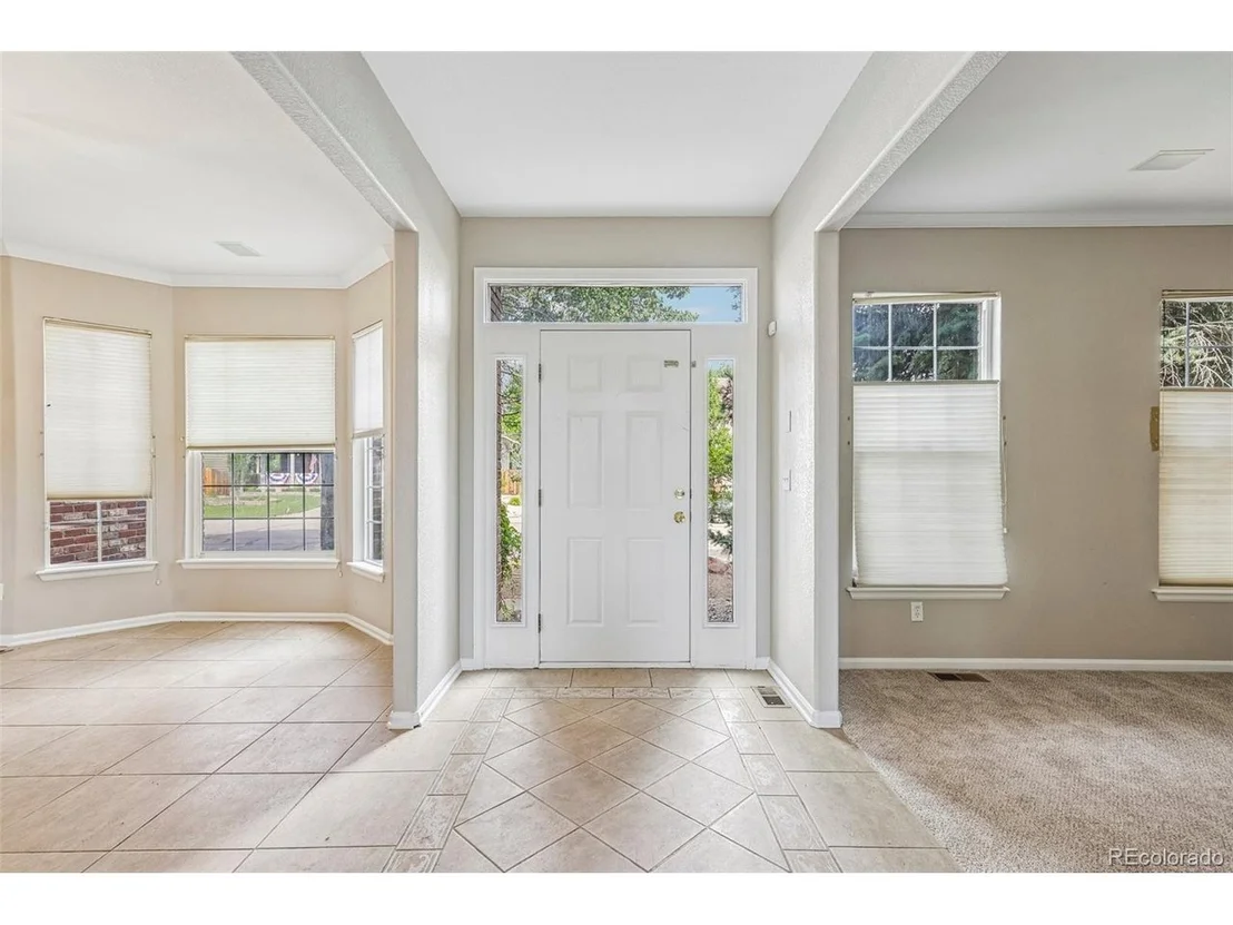 Photo of 5974 Sparrow Ave
