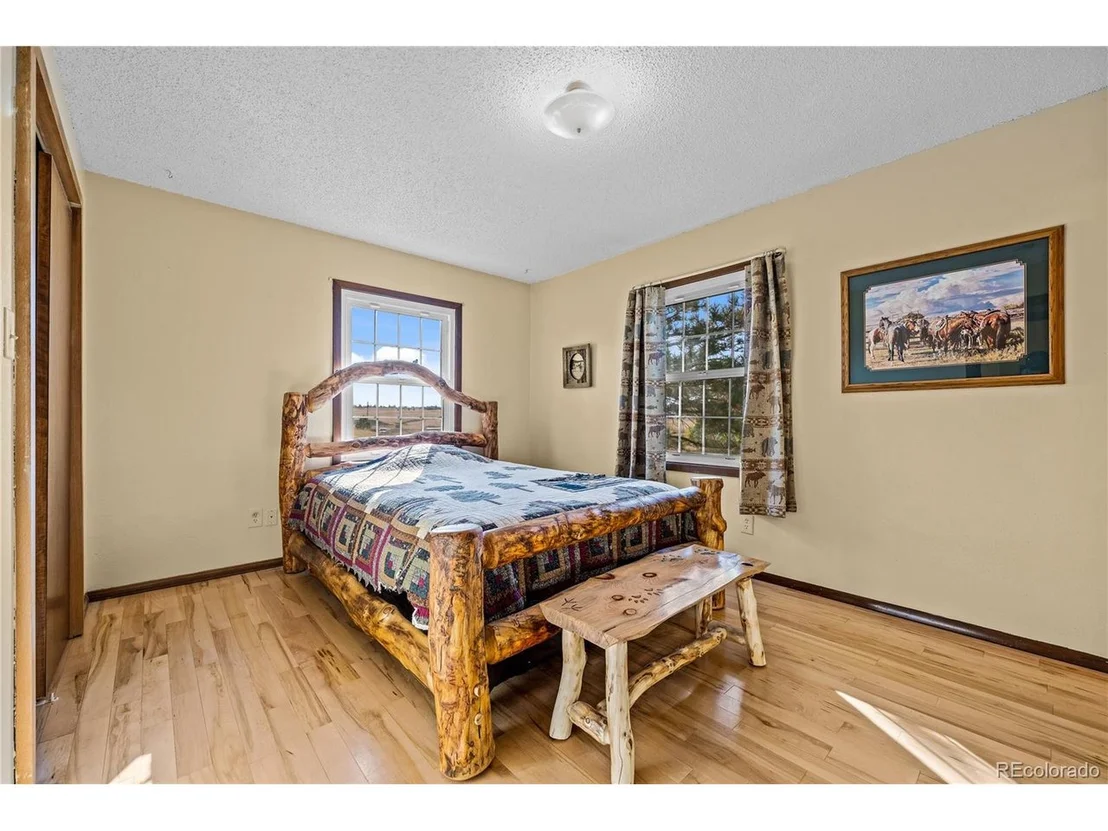 Photo of 6345 Arrowhead Trl
