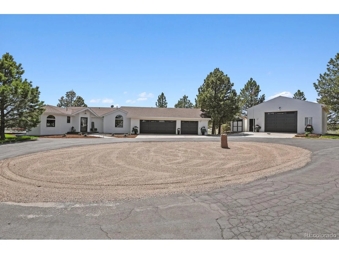 Photo of 3364 Quail Ridge Cir