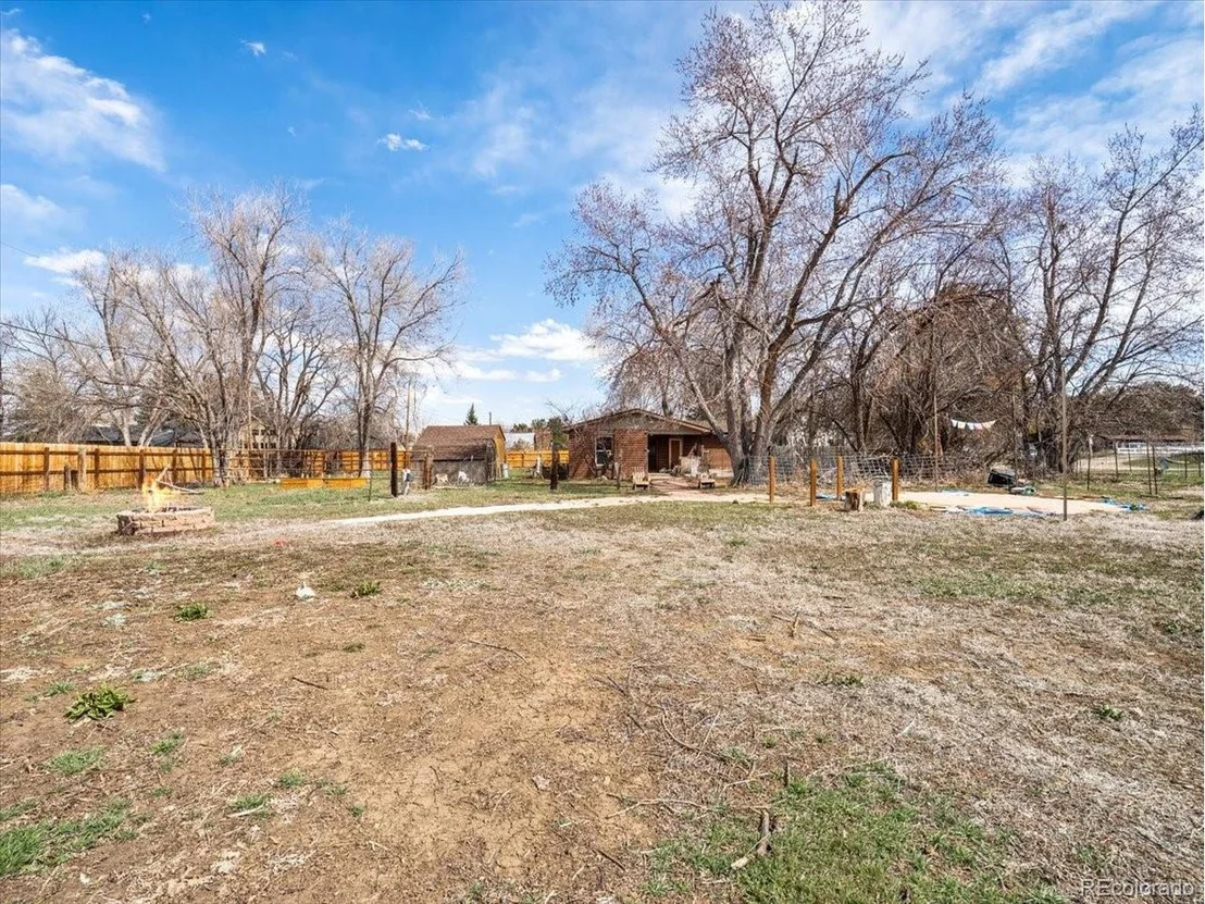 Photo of 9057 Baseline Rd
