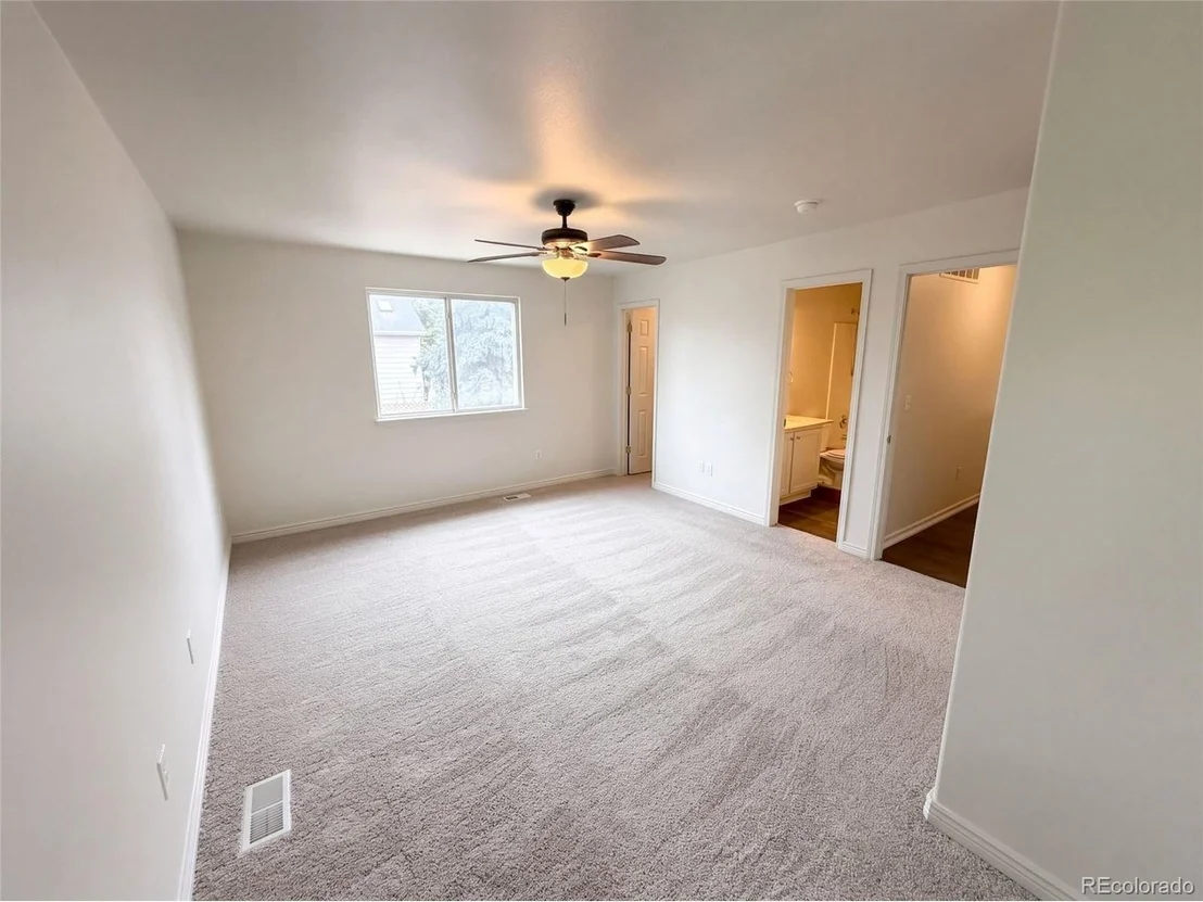 Photo of 6670 Stagecoach Ave