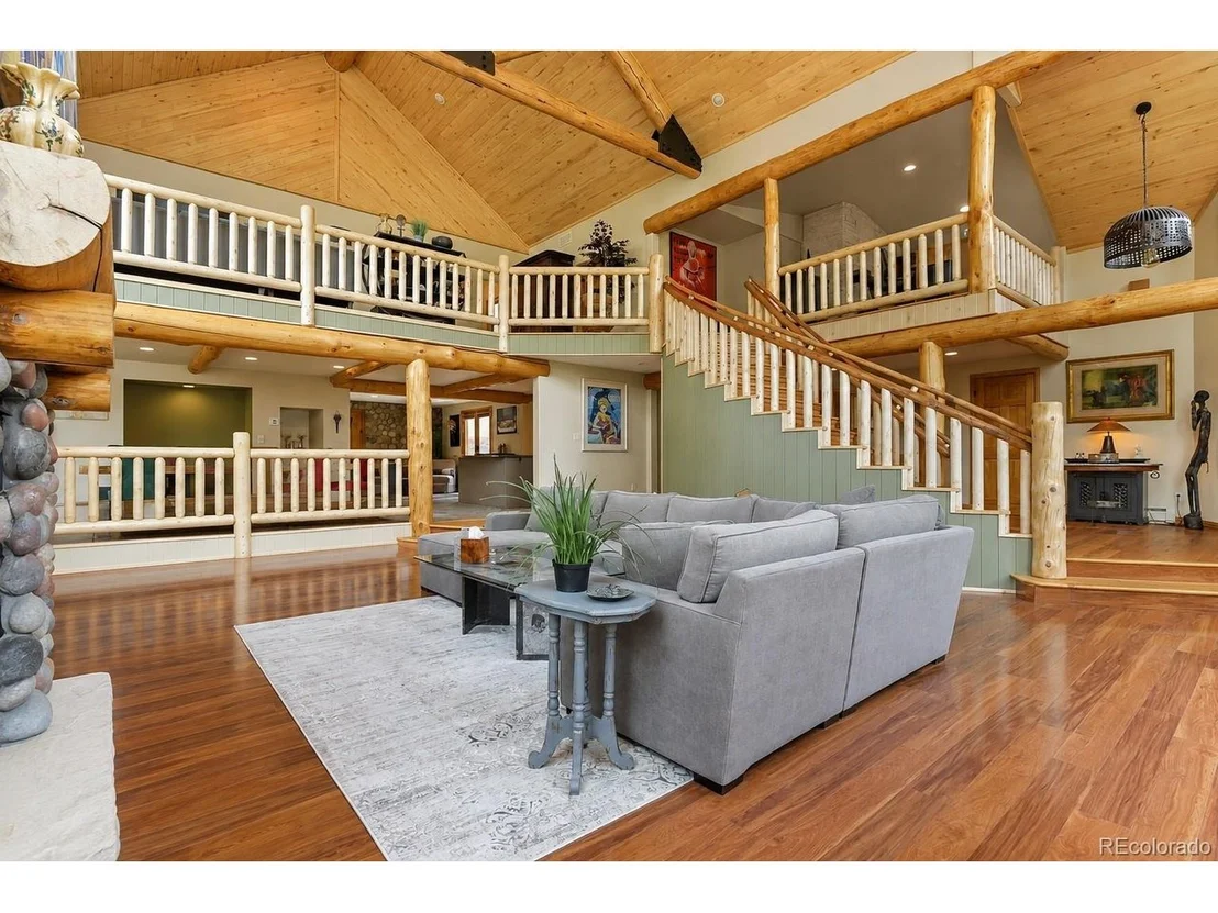 Photo of 417 Witter Gulch Rd