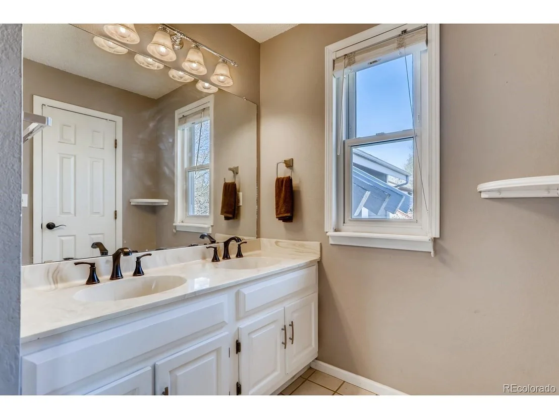 Photo of 17696 E Ithaca Pl
