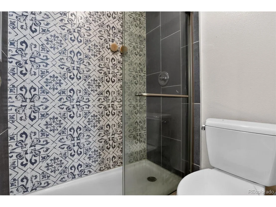 Photo of Unit 218 at 2727 Folsom St