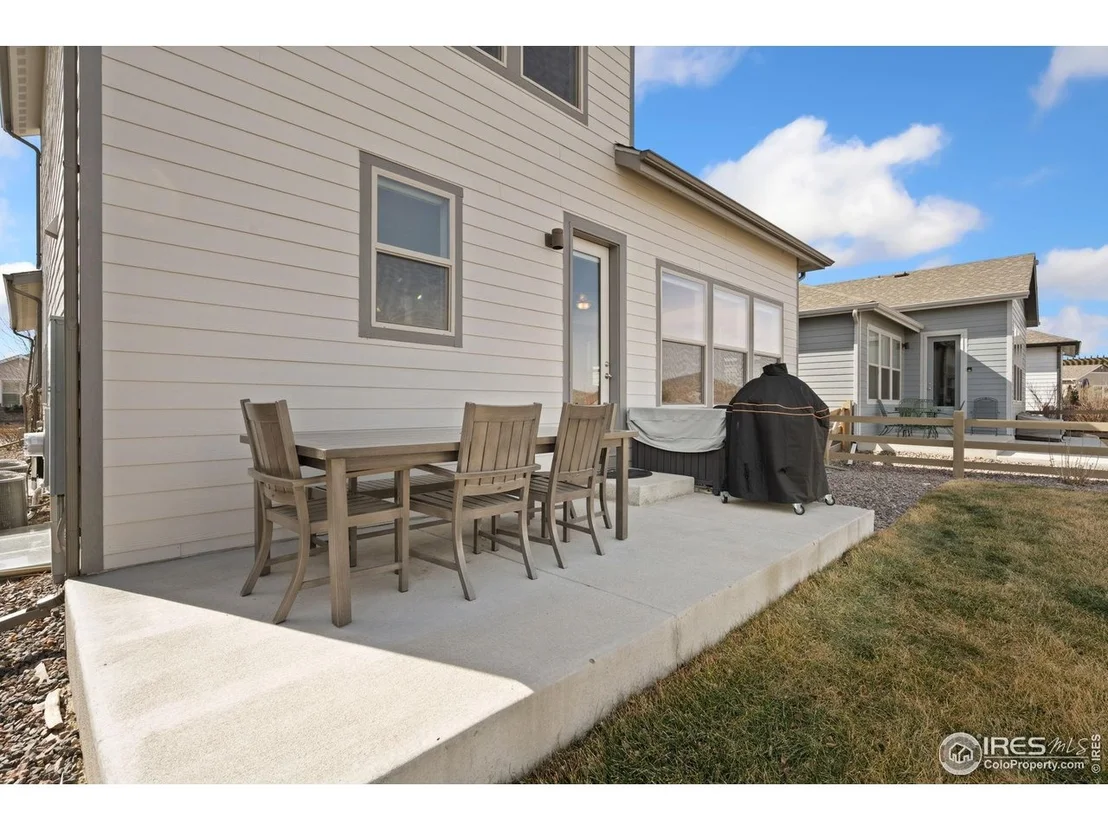 Photo of 4323 Bluffview Dr