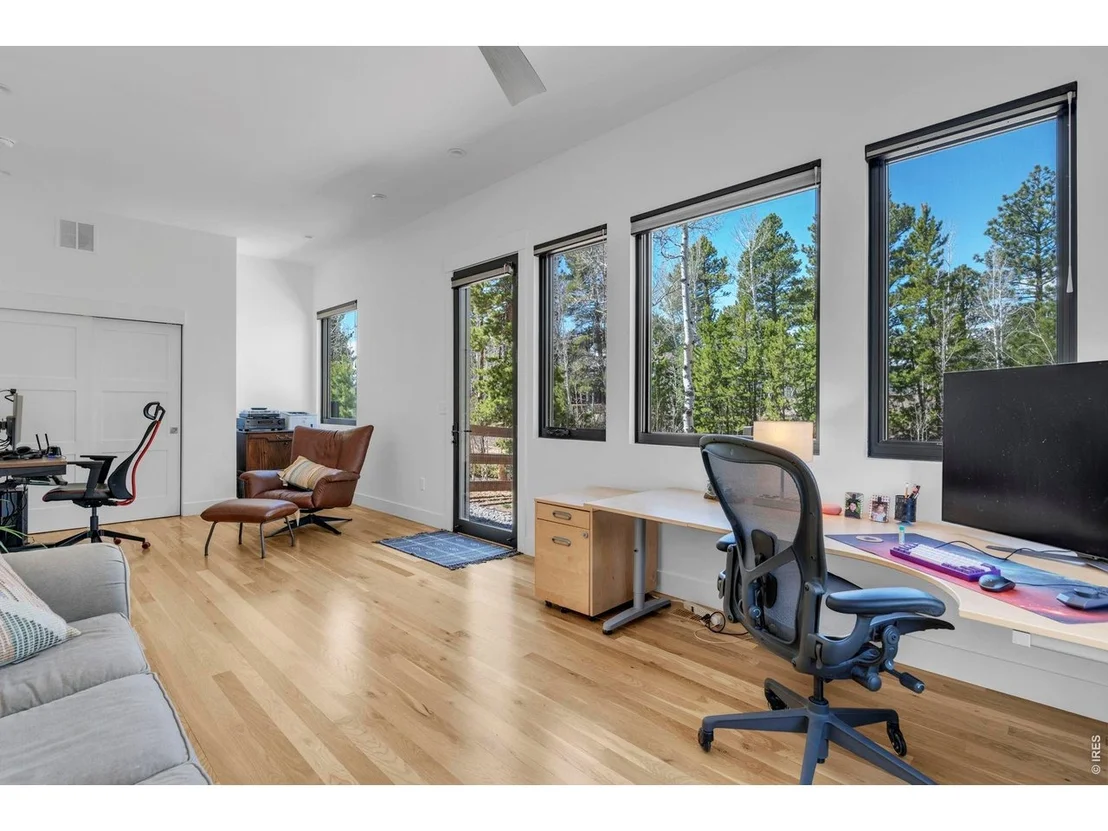 Photo of 11 Juneau Cir