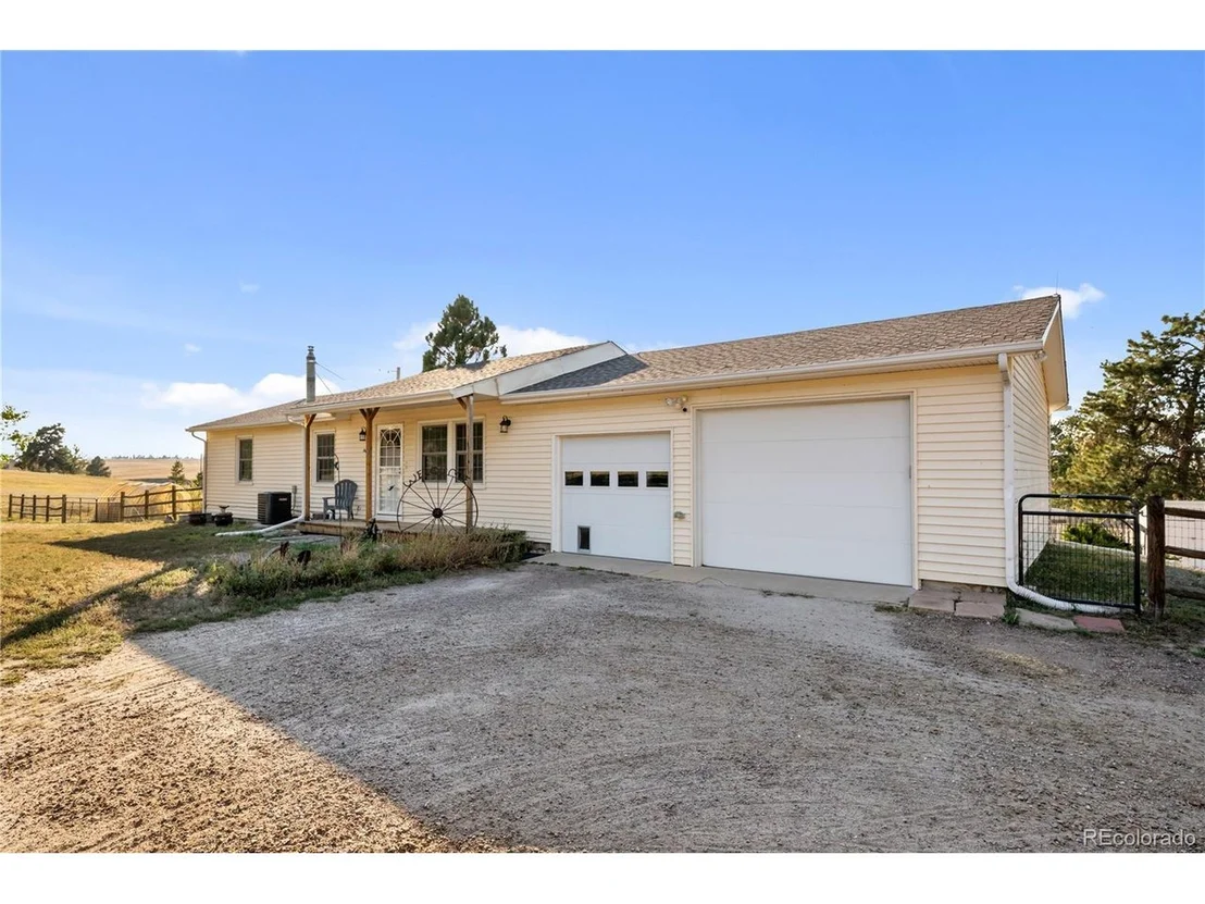 Photo of 6345 Arrowhead Trl