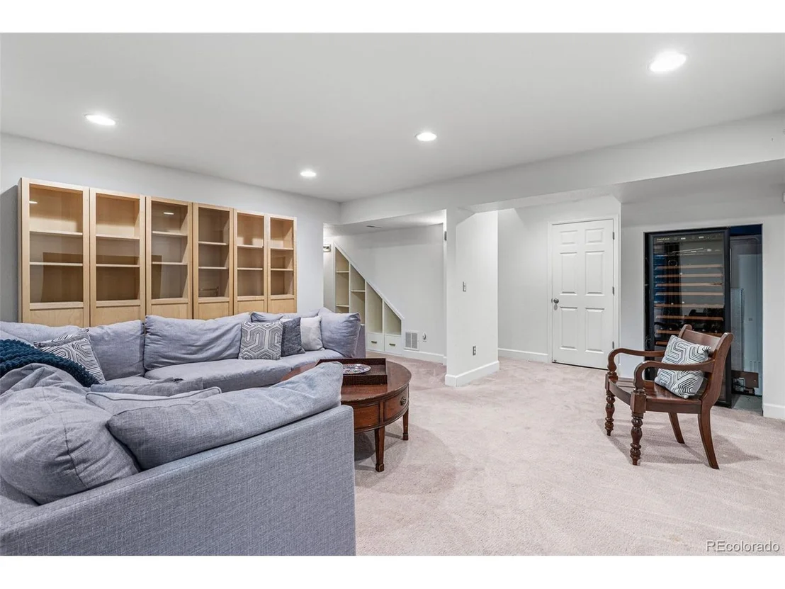 Photo of 1004 Katy Ln