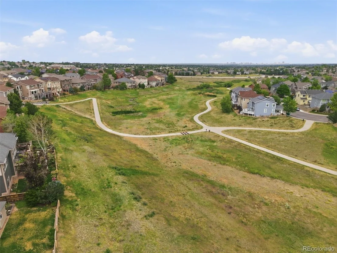 Photo of 10977 Glengate Cir
