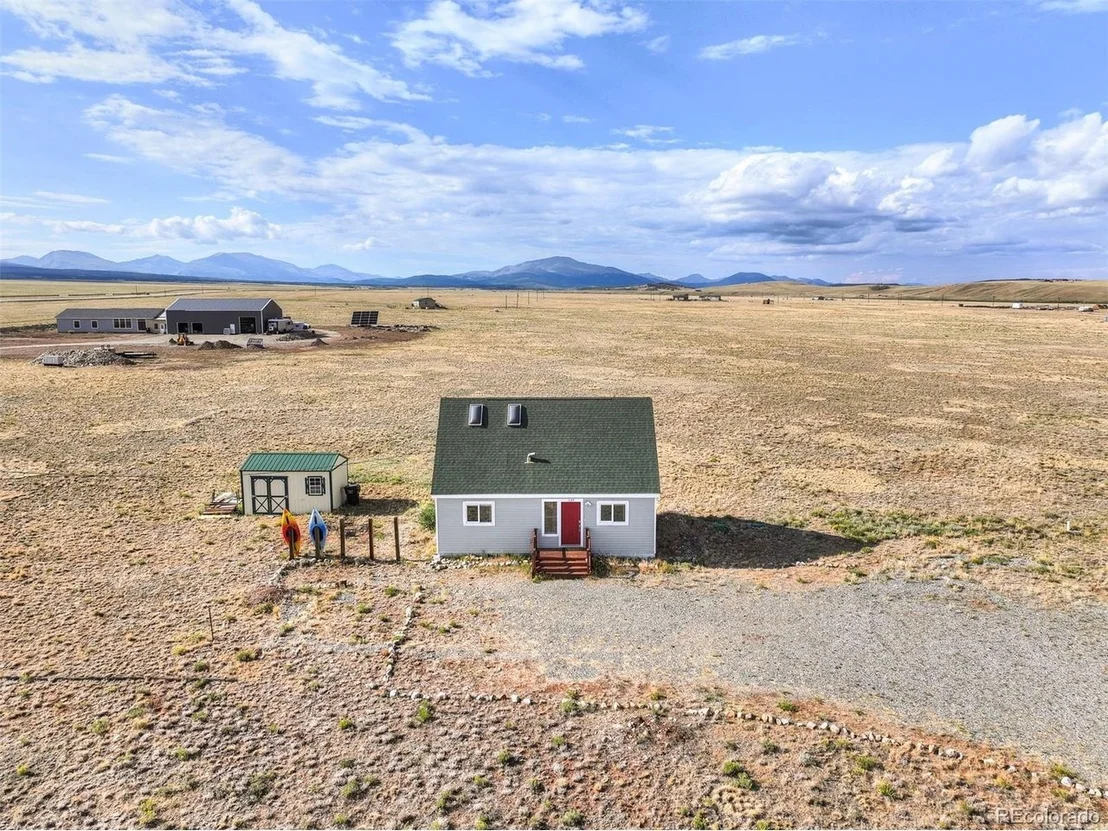 Photo of 137 Western Bee Ln