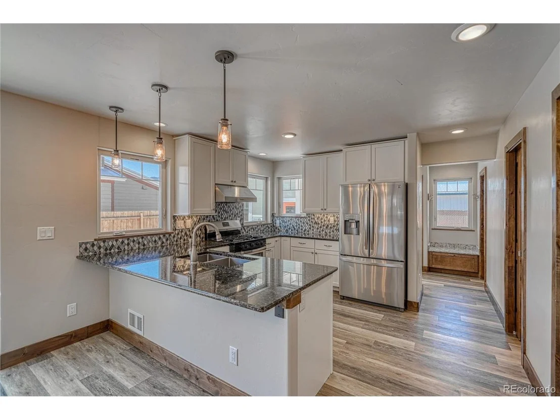 Photo of 106 Crestone Mesa Dr
