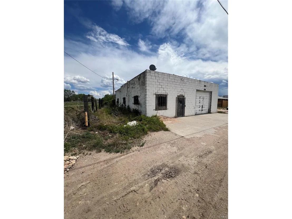 Photo of 12330 Brighton Rd
