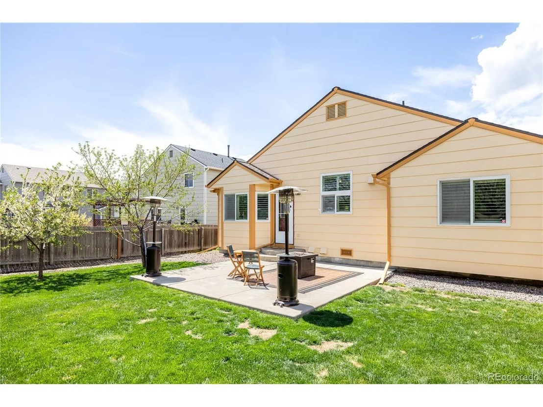 Photo of 2140 Santa Fe Dr