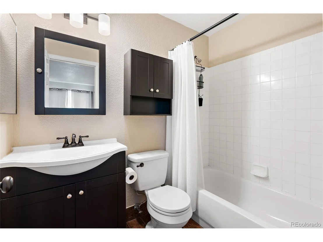 Photo of 11708 W Tufts Pl