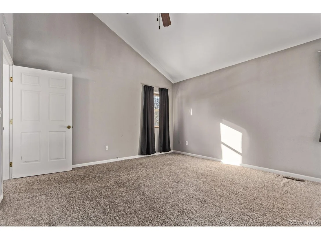 Photo of 257 Wadsworth Cir