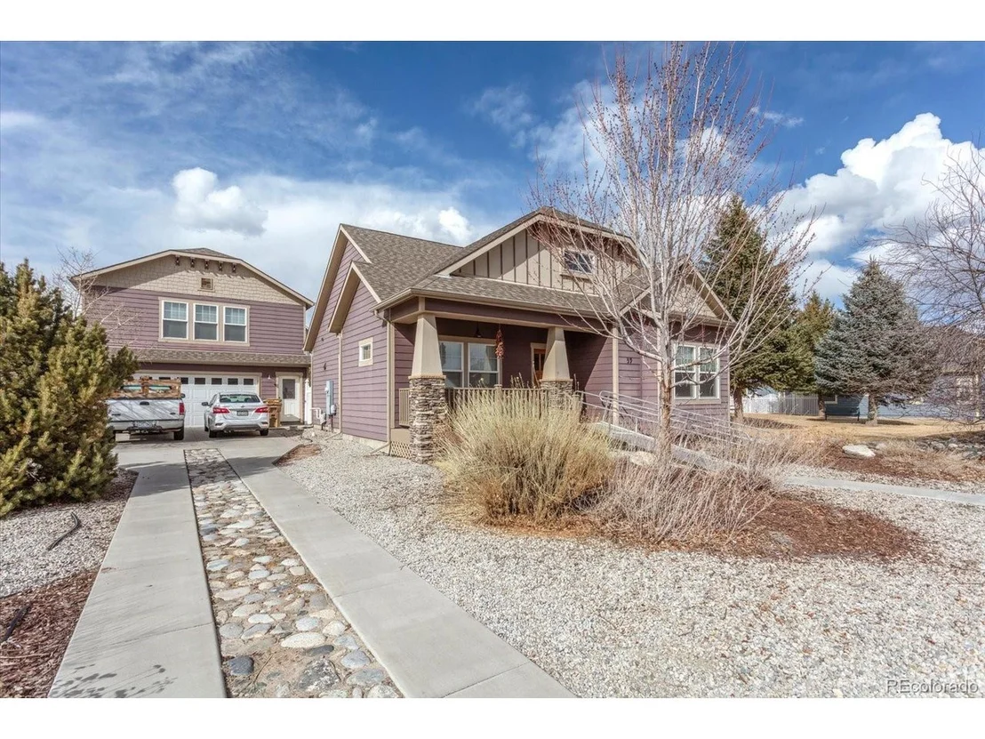 Photo of 39 Trailside Cir