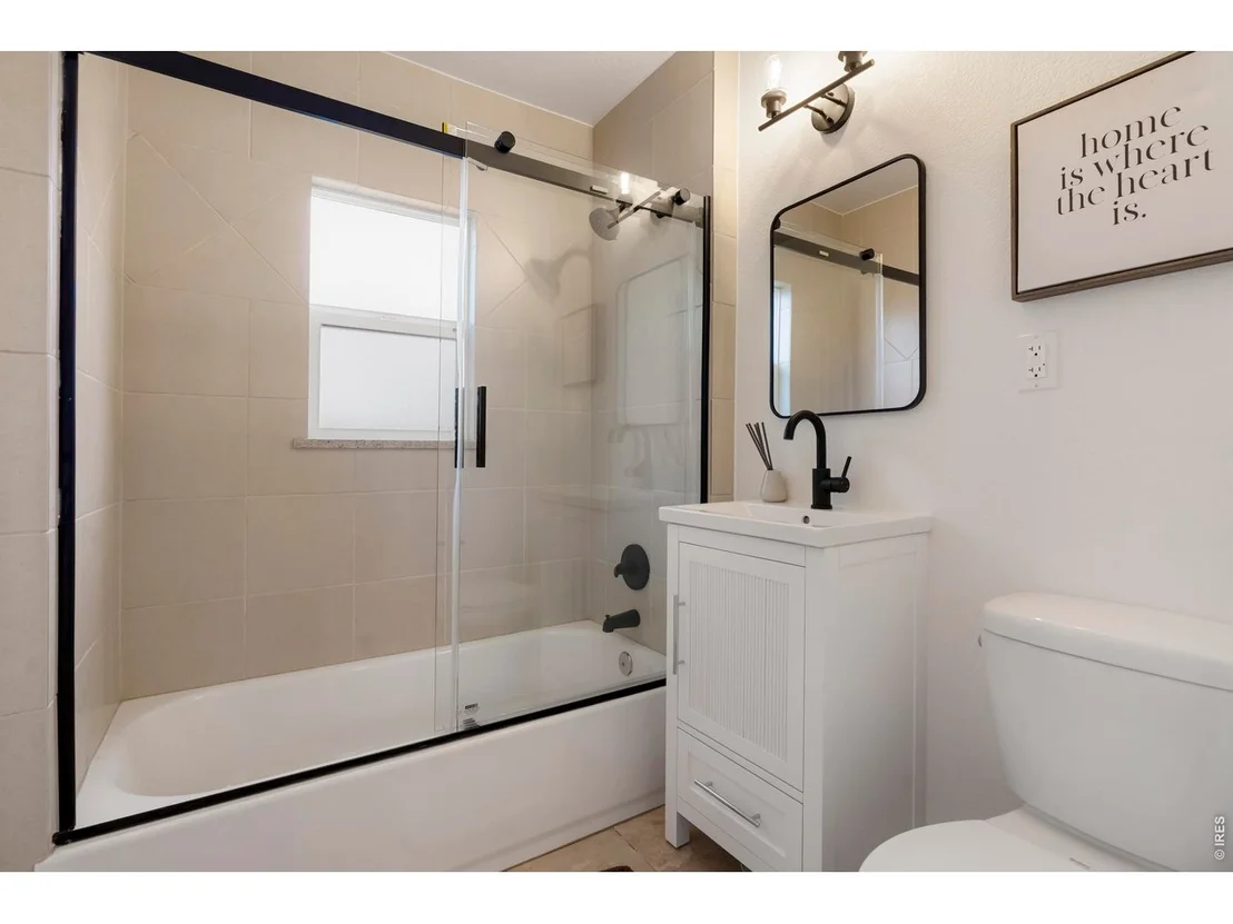 Photo of 814 Baker St