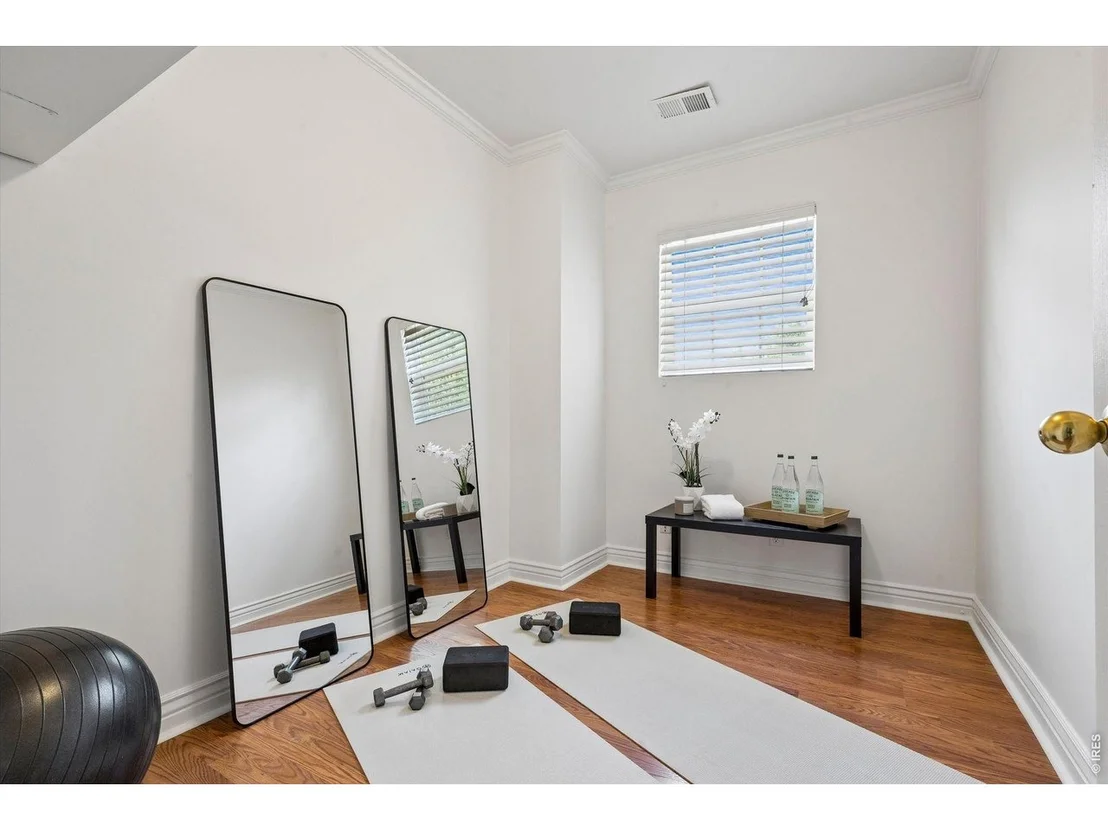 Photo of 1141 Elm St