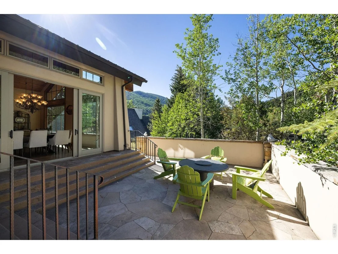Photo of 4920 Juniper Ln