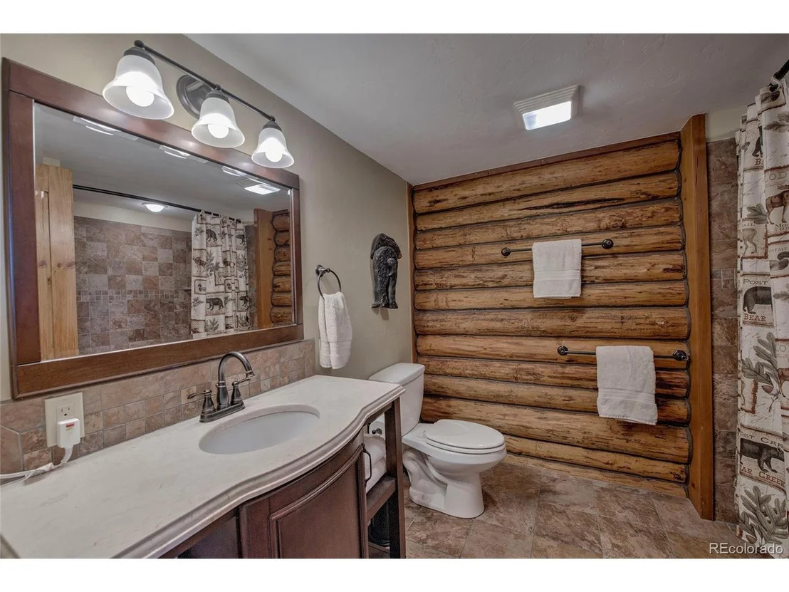 Photo of 64 Hideaway Ct