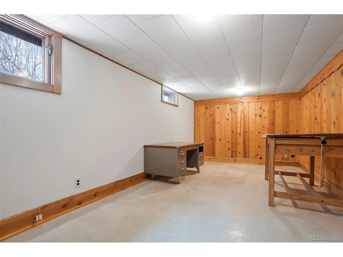 Photo of 8897 Baseline Rd