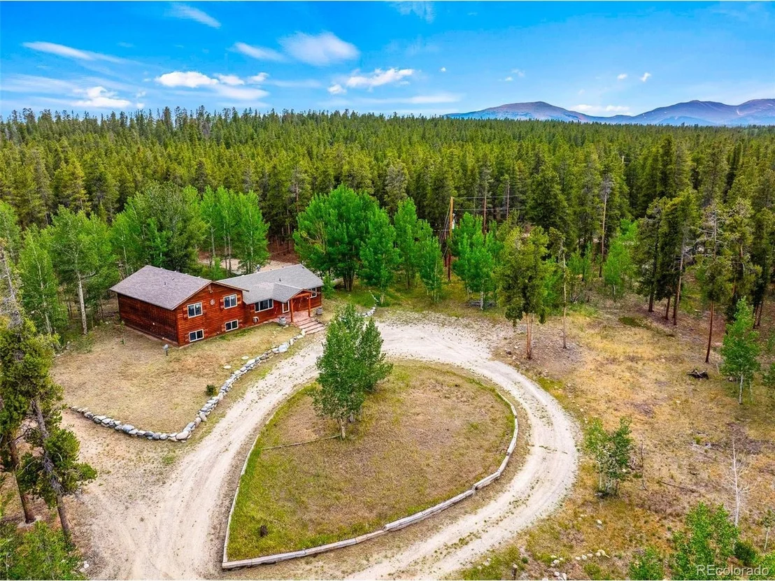 Photo of 163 Meadow View Ln