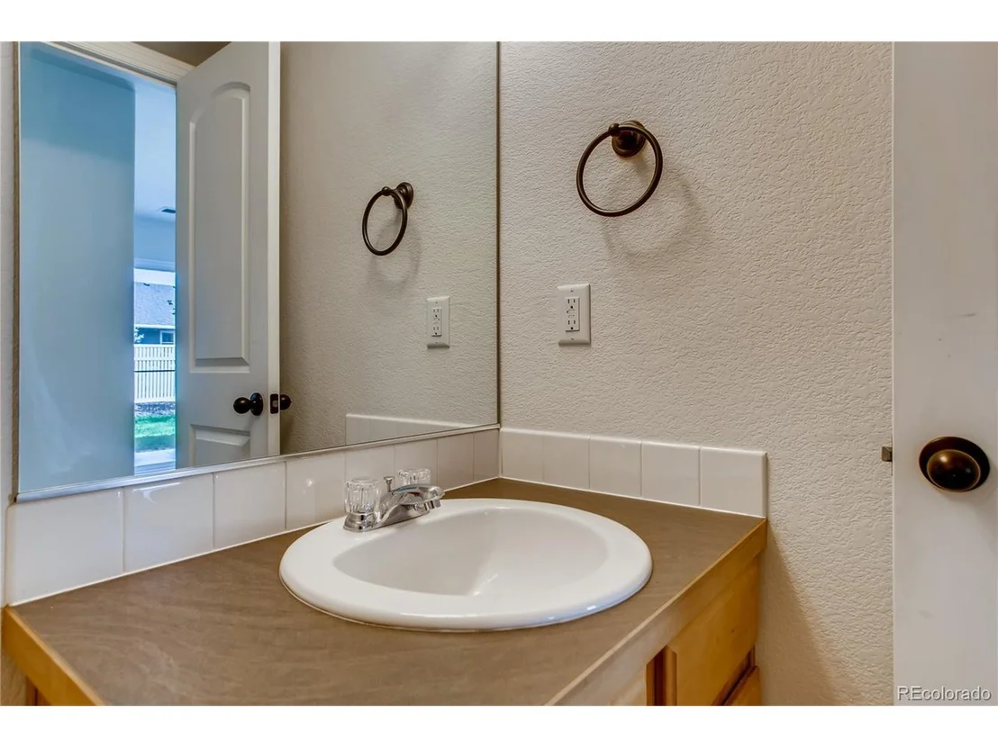 Photo of 5347 Roadrunner Ave