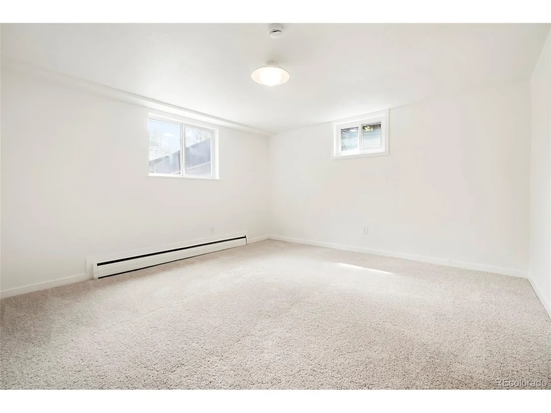 Photo of 3352 Vivian Dr