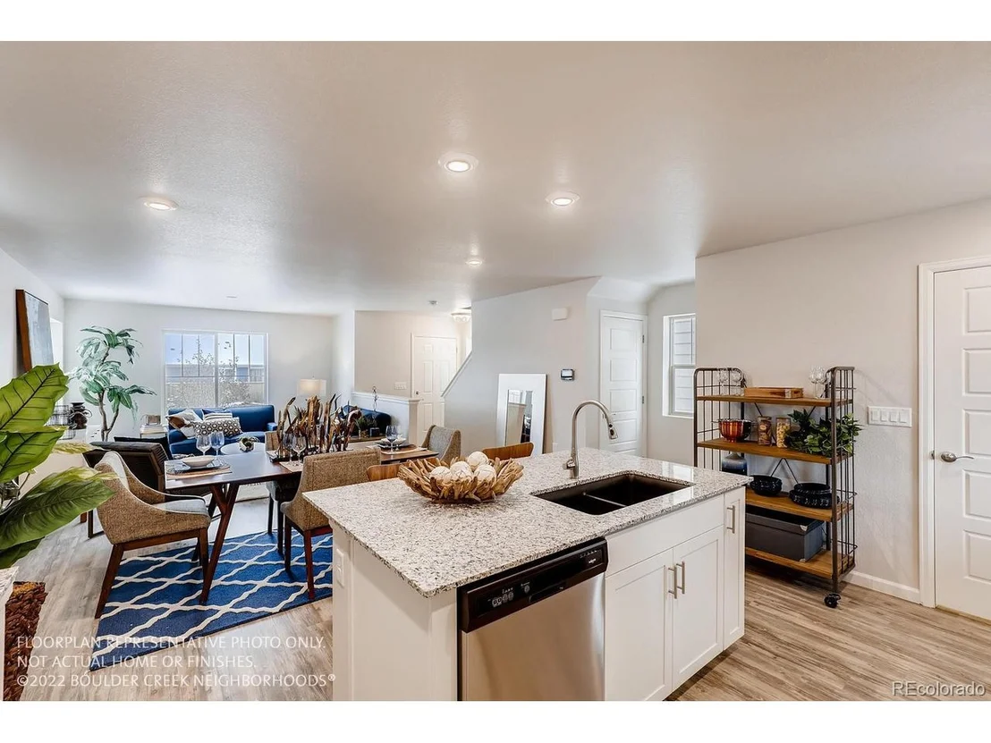 Photo of 128 Bismark Ln