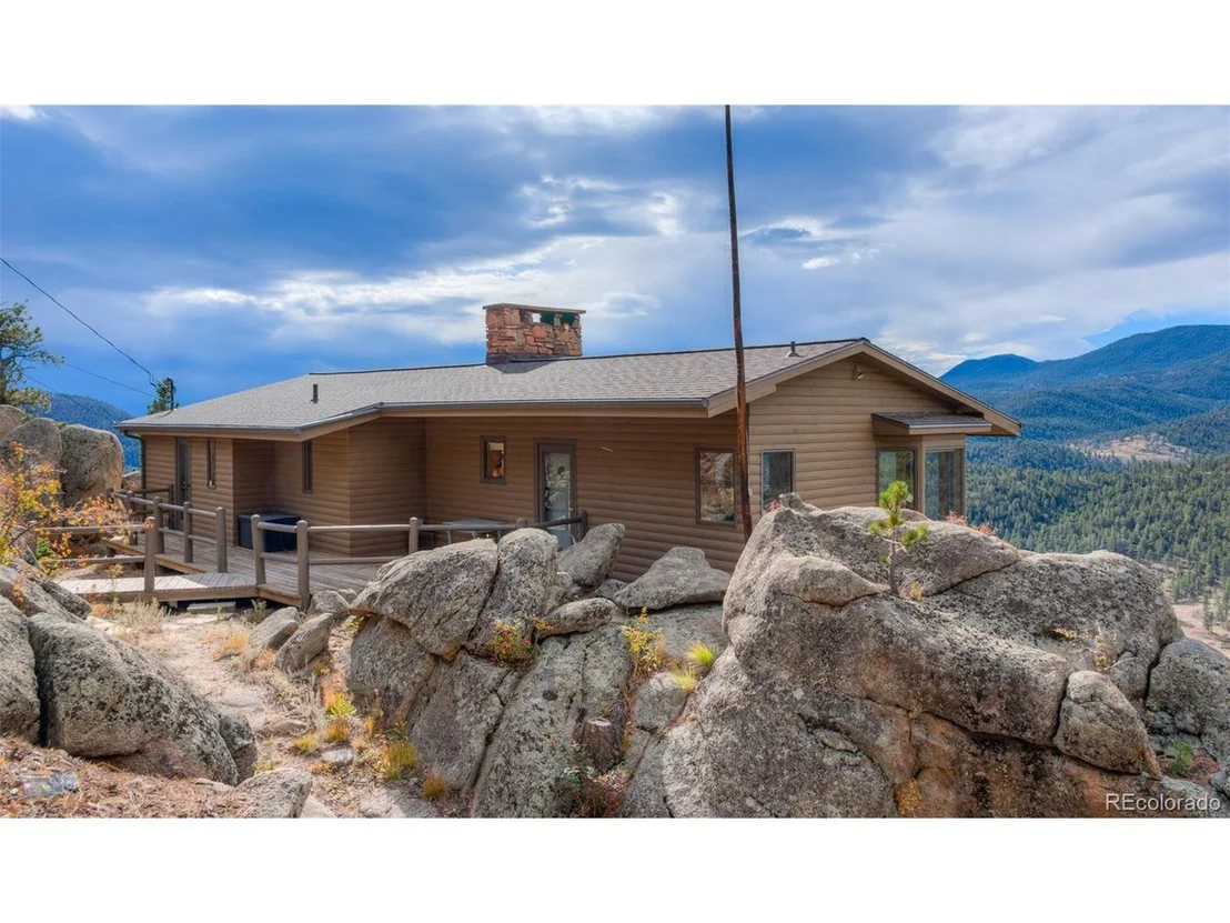 Photo of 452 Alpine Dr