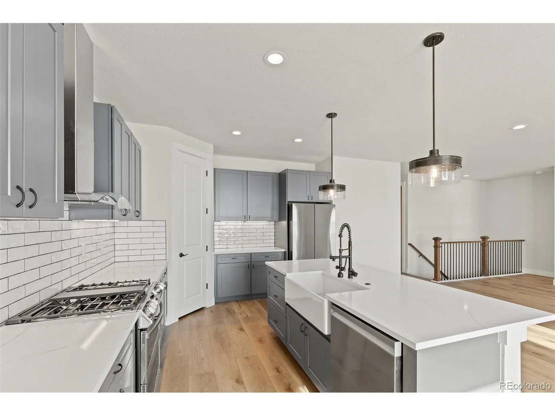 Photo of 118 7th Ave