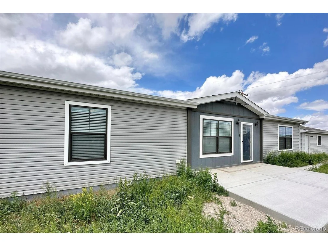 Photo of 1171 2nd Ave