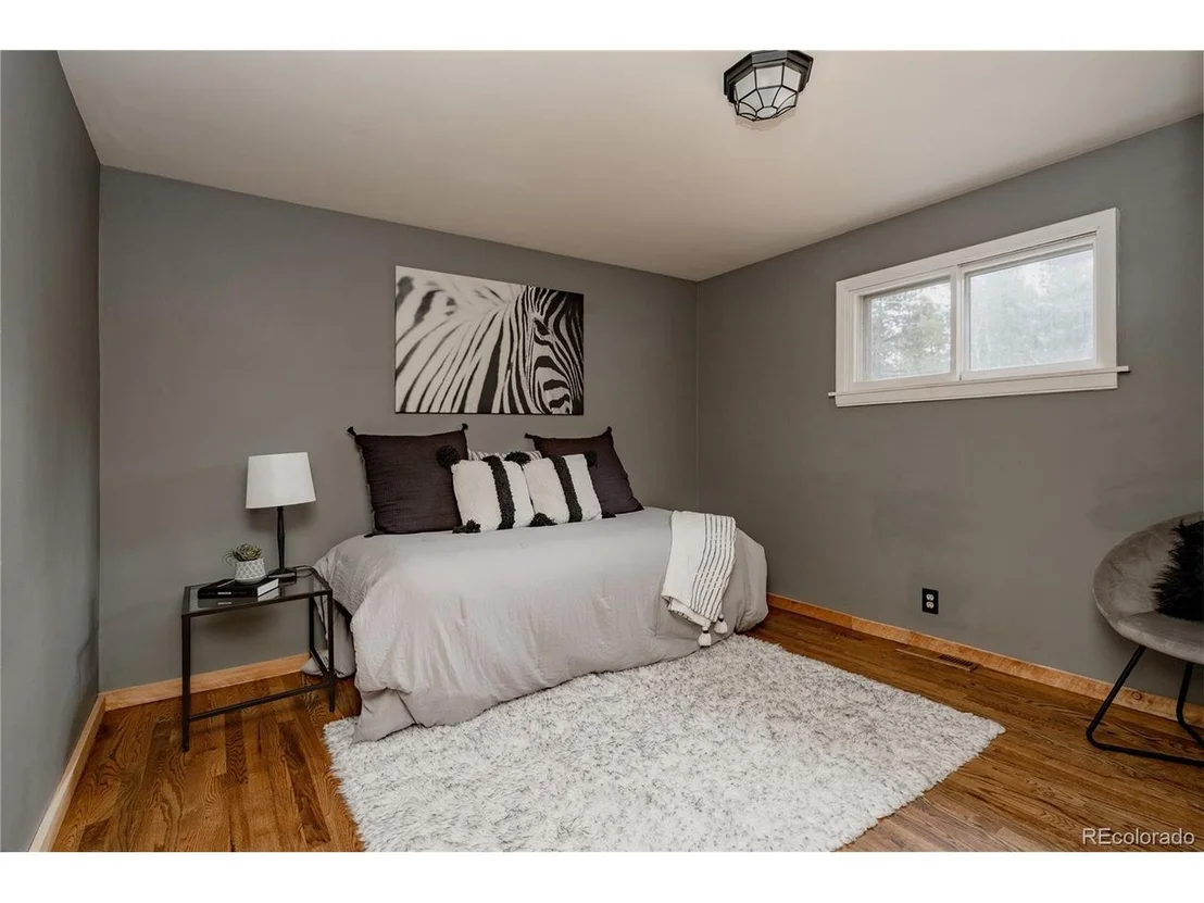 Photo of 297 Circle Dr