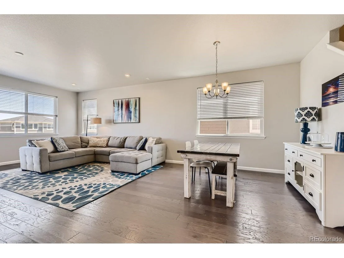 Photo of 23919 E Narrowleaf Pl