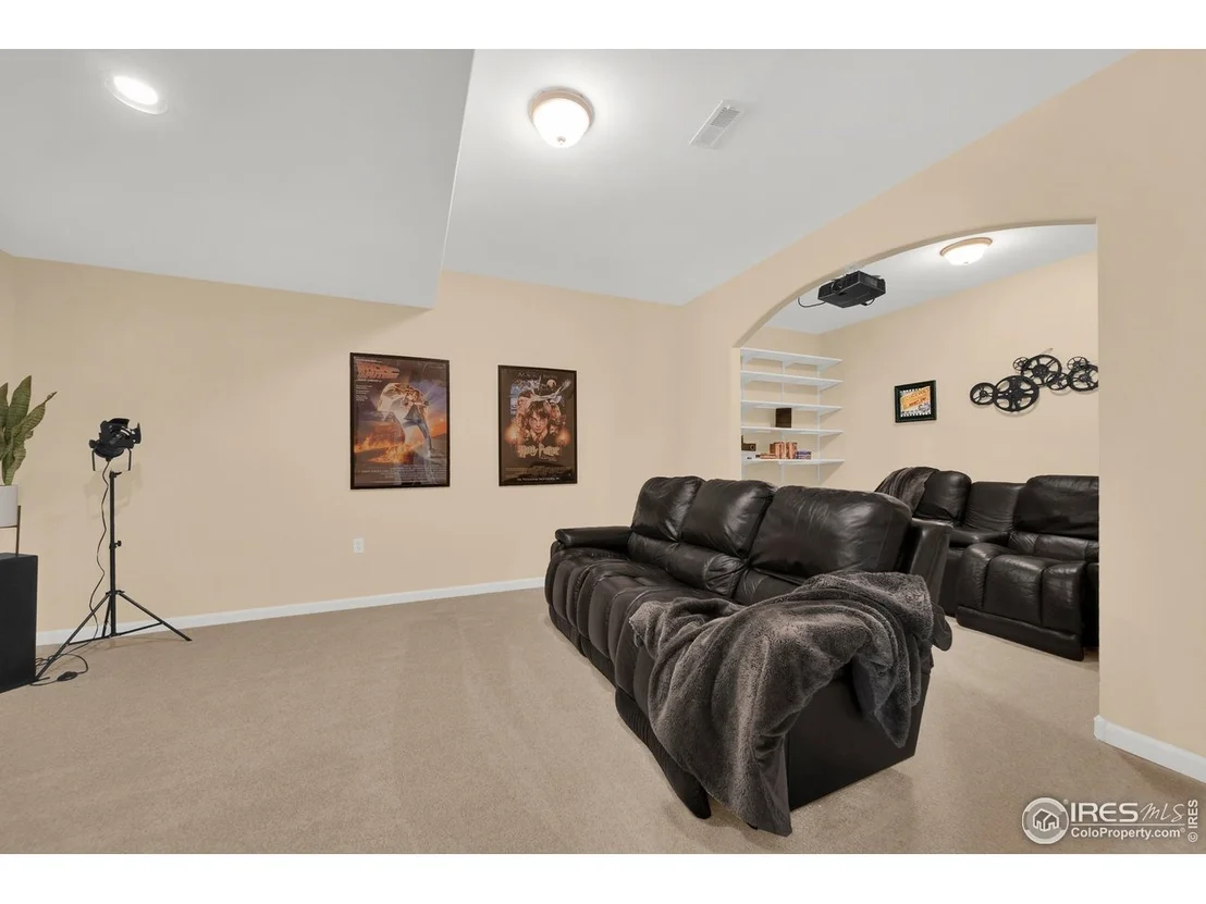 Photo of 63 Lakeview Cir