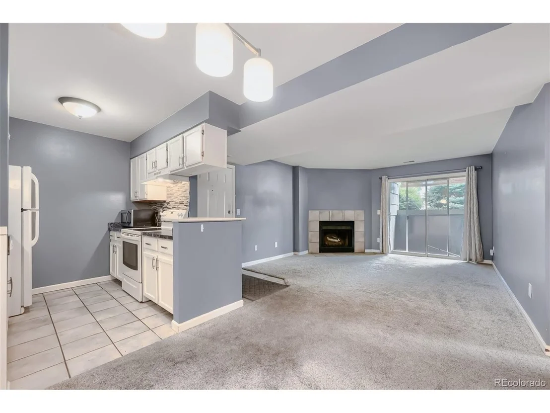 Photo of Unit 7 at 4656 White Rock Cir
