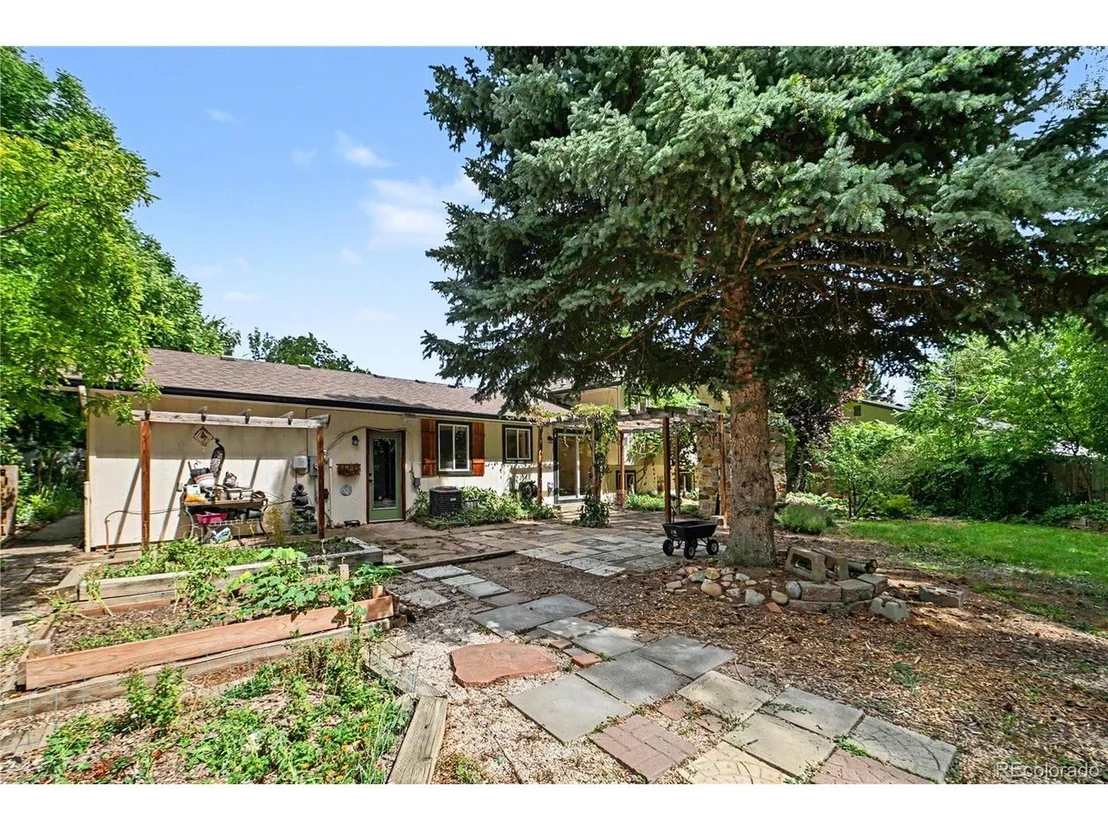 Photo of 3017 Tulane Dr