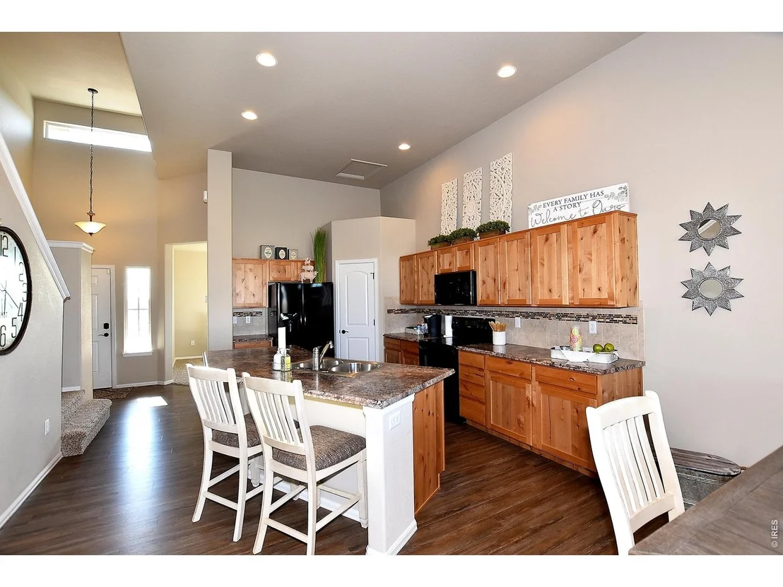 Photo of 2423 Juno Ln