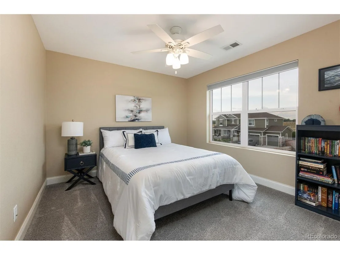 Photo of 1659 Bellflower Dr
