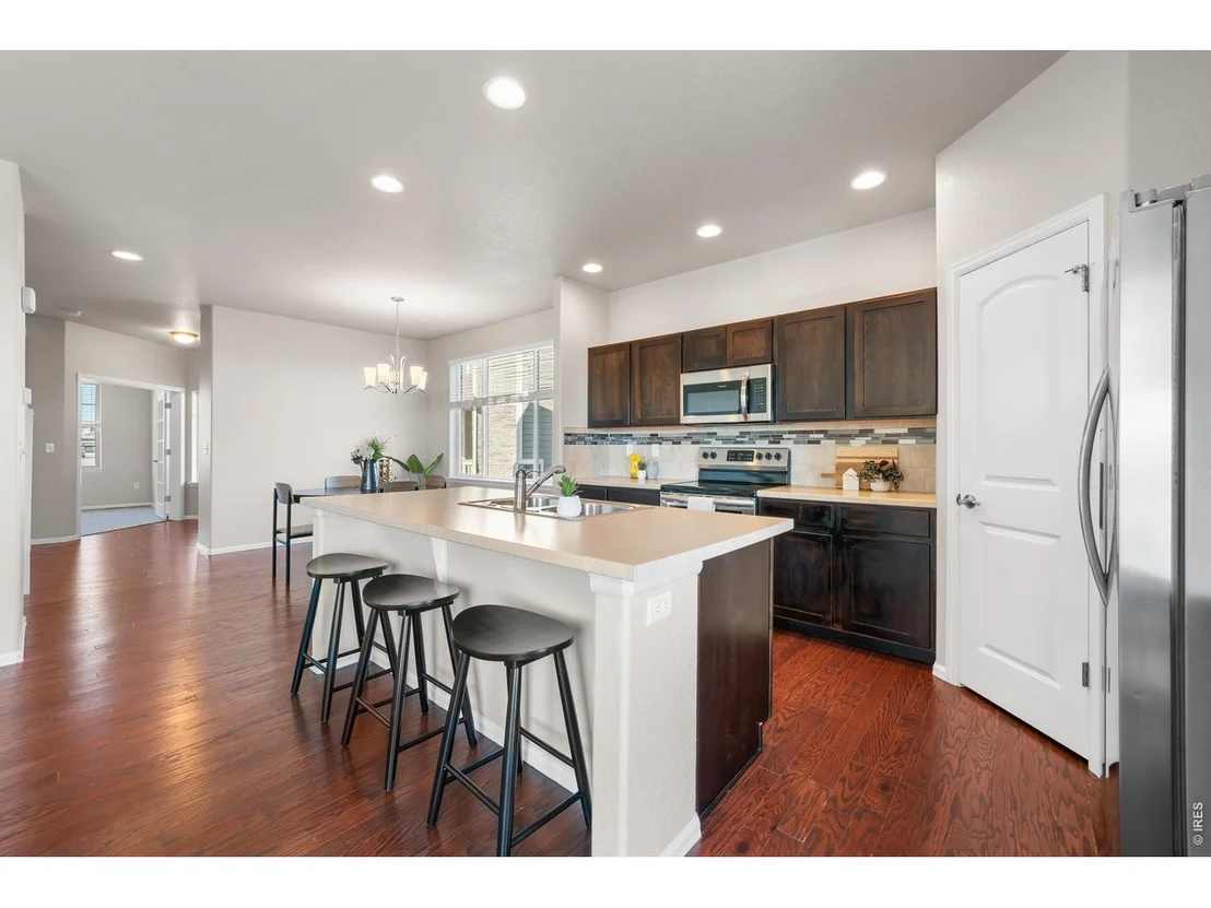 Photo of 1838 Rise Dr