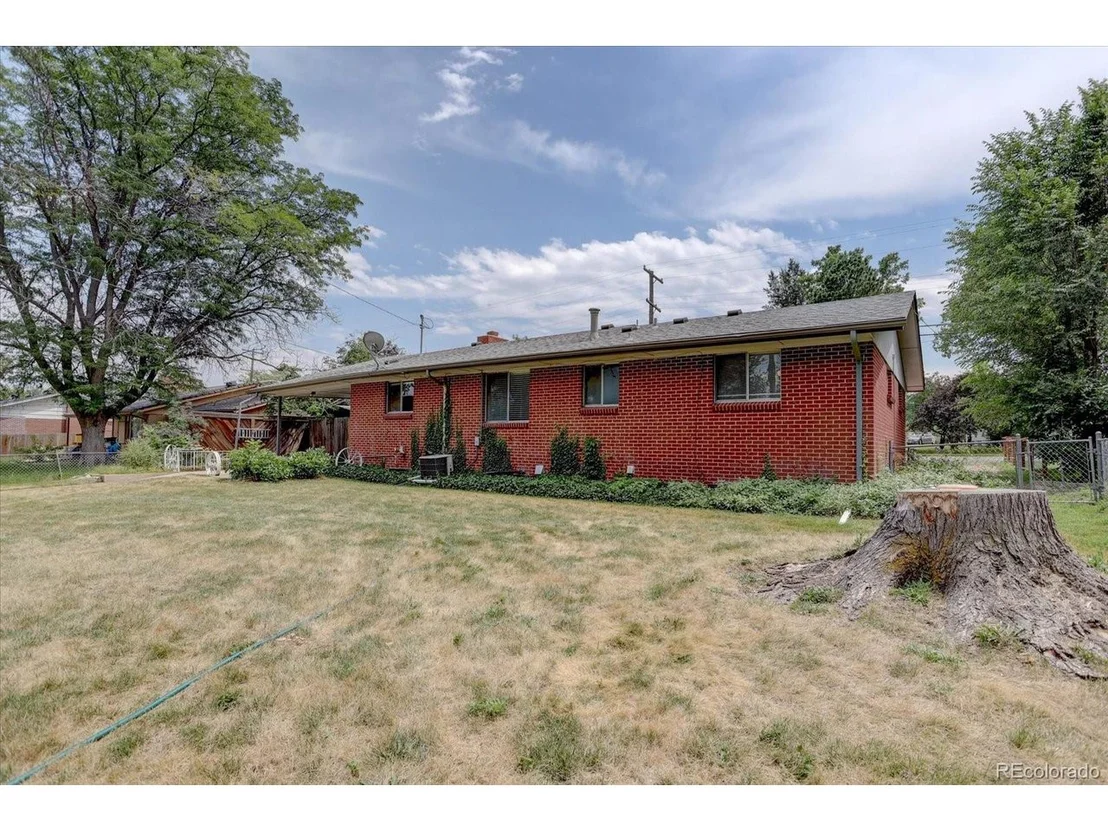 Photo of 9145 Grandview Ave