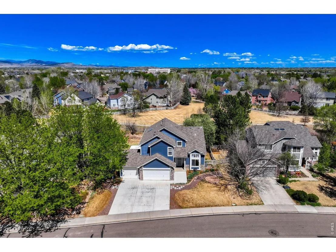 Photo of 3965 Hawthorne Cir