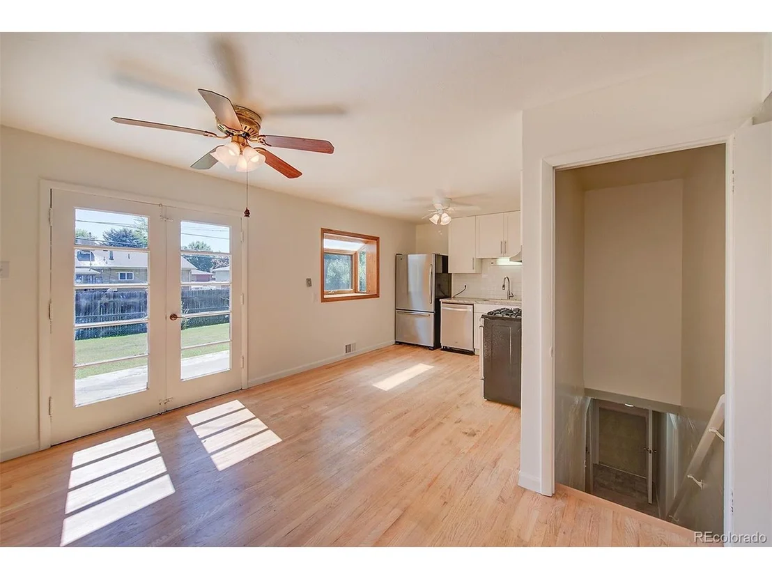Photo of 6054 Iris Way