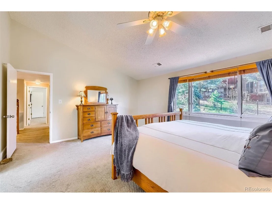 Photo of 30395 Roan Dr