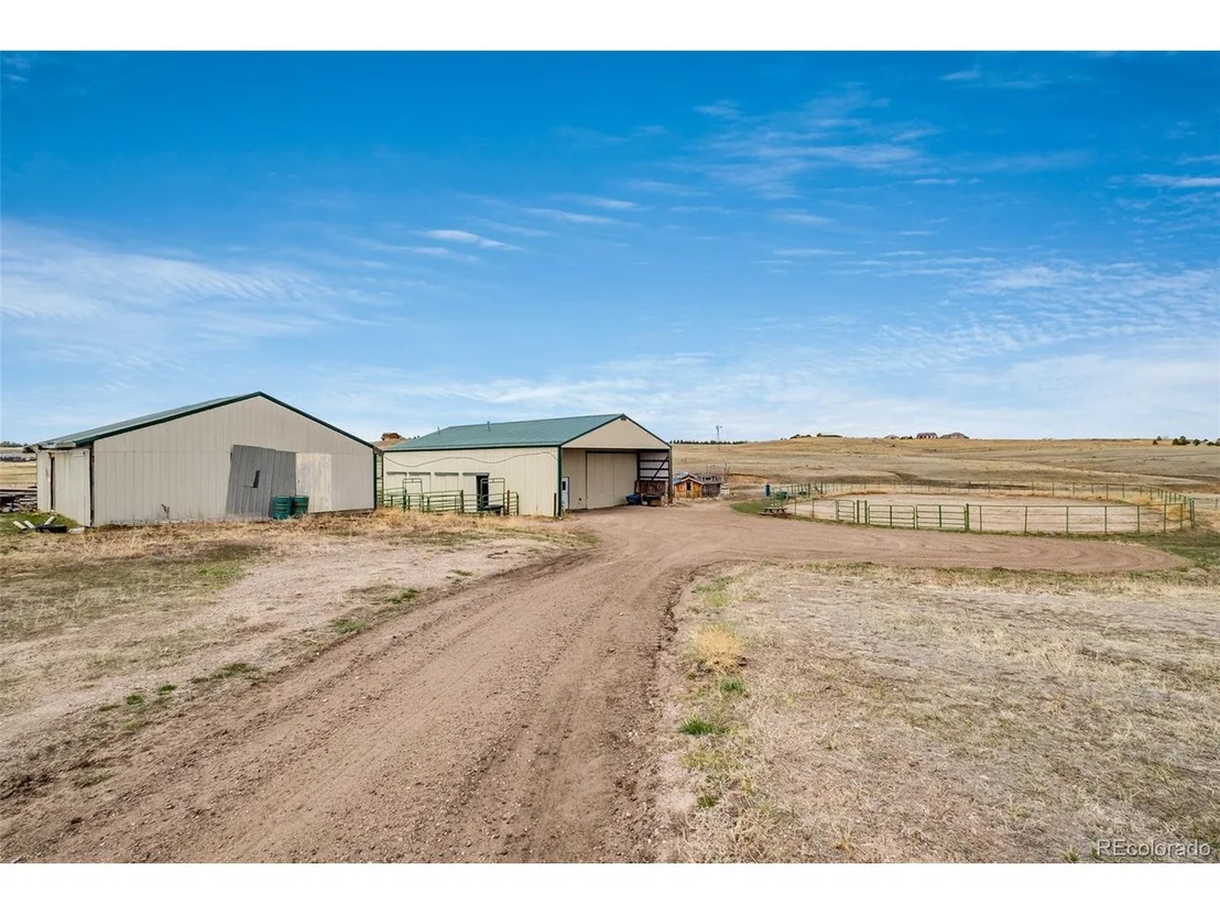 Photo of 1397 Santa Fe Trl