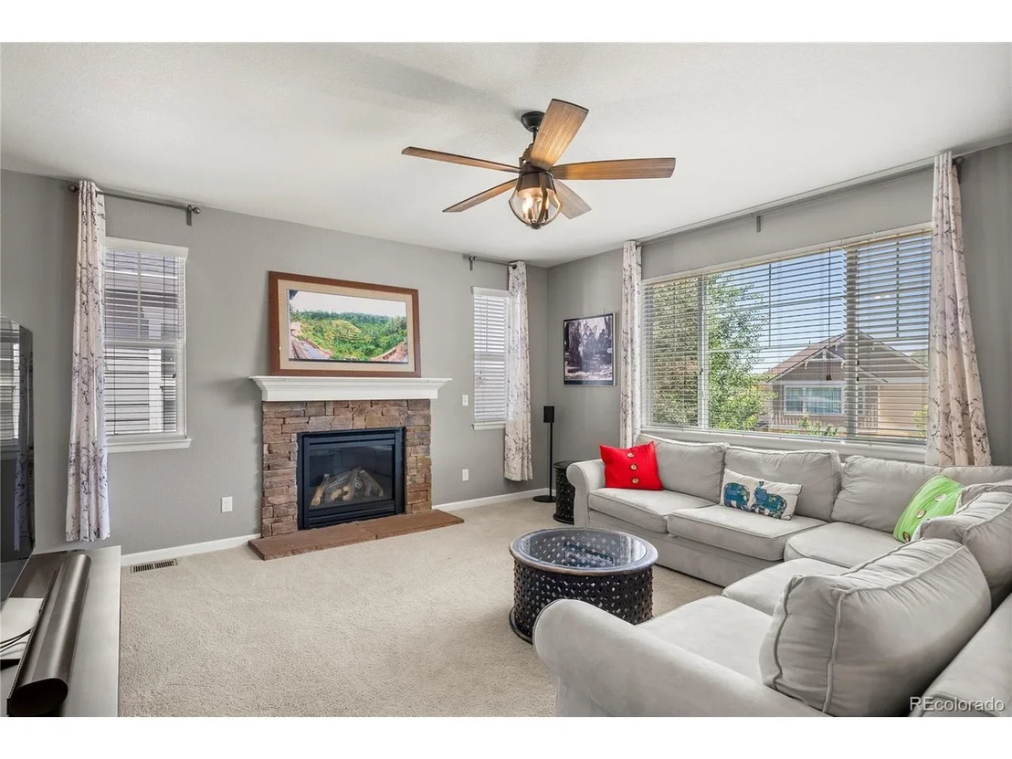 Photo of 1382 Raindrop Way