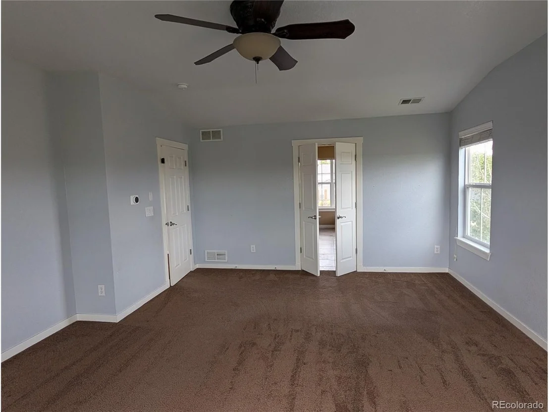 Photo of 4590 Pleasant Valley Cir